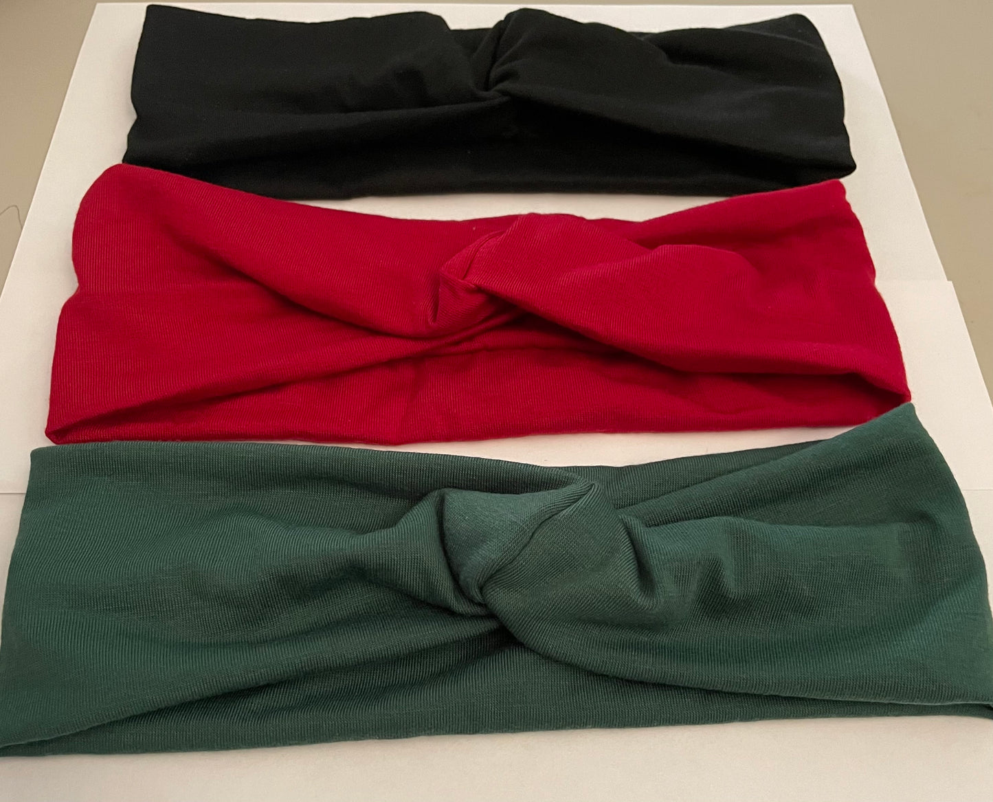 1 Pack of Women/ Girls Elastic Hairbands.
